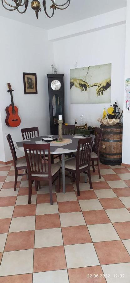 Dom Goscinny Klemens Debki Esterno foto